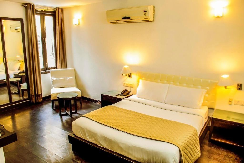 Hotel Grand Arcasia Saket- Near PVR Anupam - Tap to explore photos