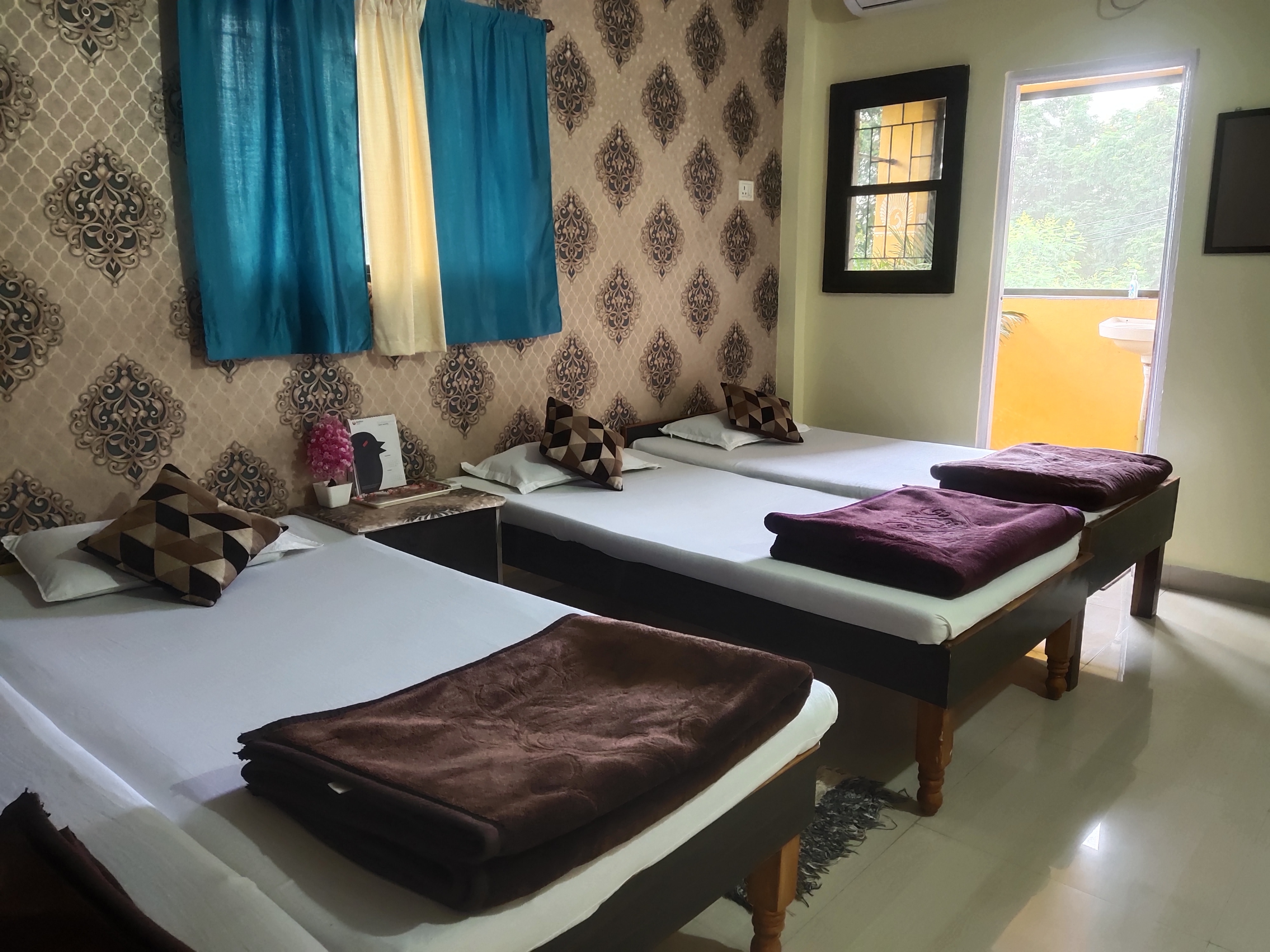 AC 4 Bed Dormitory 1