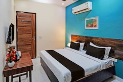 Royal Hotel, Gurgaon