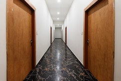 Hotel O Taj Royal, Agra