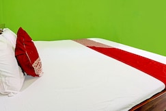 Hotel O Family Blitar, Blitar