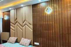 Premium luxe stay half day book Night, Greater Noida