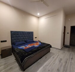 Sunset View Room