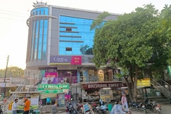 Shri Hari Plaza, Agra