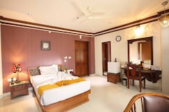 Hotel Ambalakkara Regency, Kottarakara