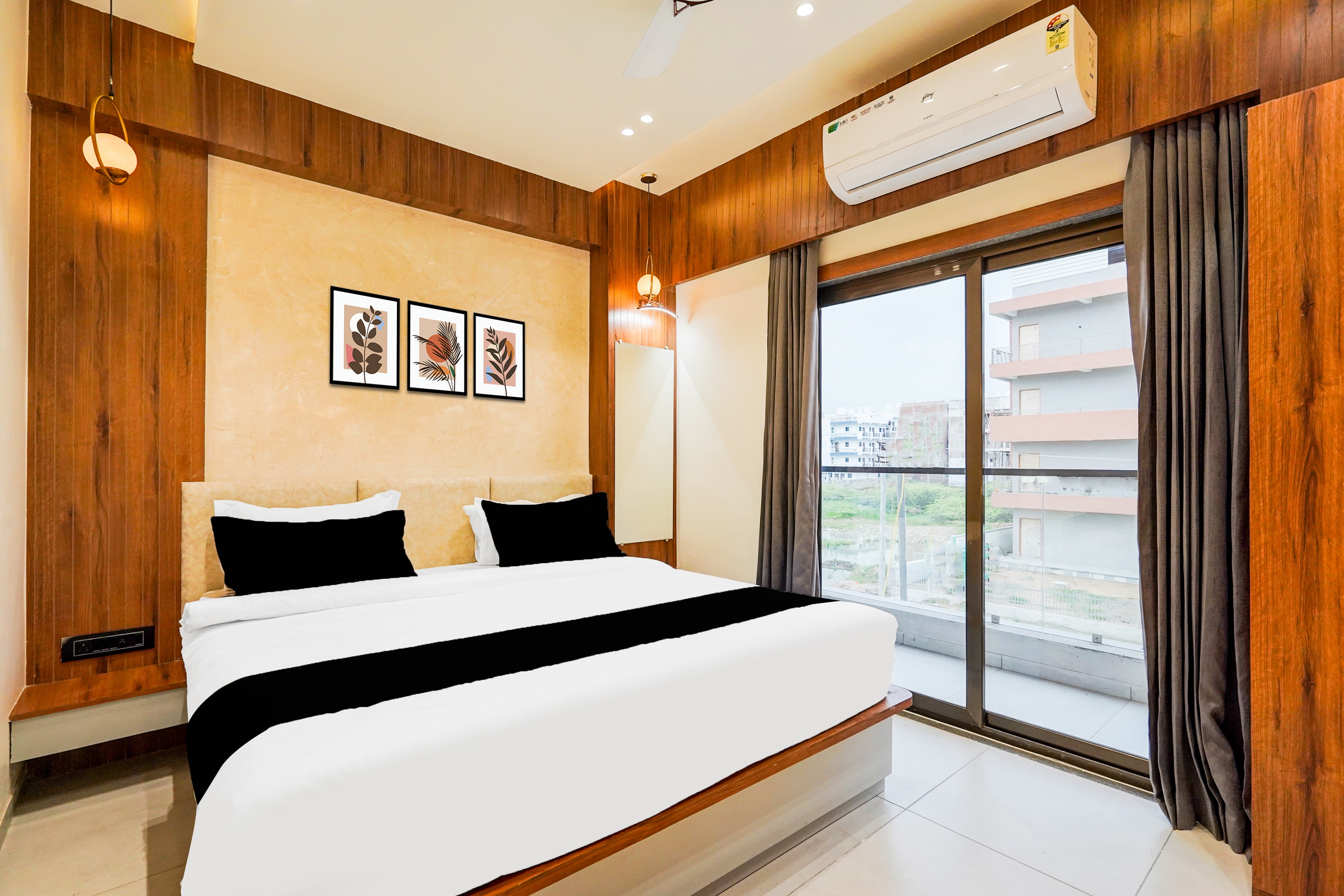 Townhouse GIDC Bol Sanand - Tap to explore photos