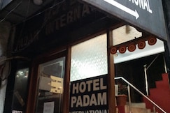 Hotel Padam International Dx., Delhi