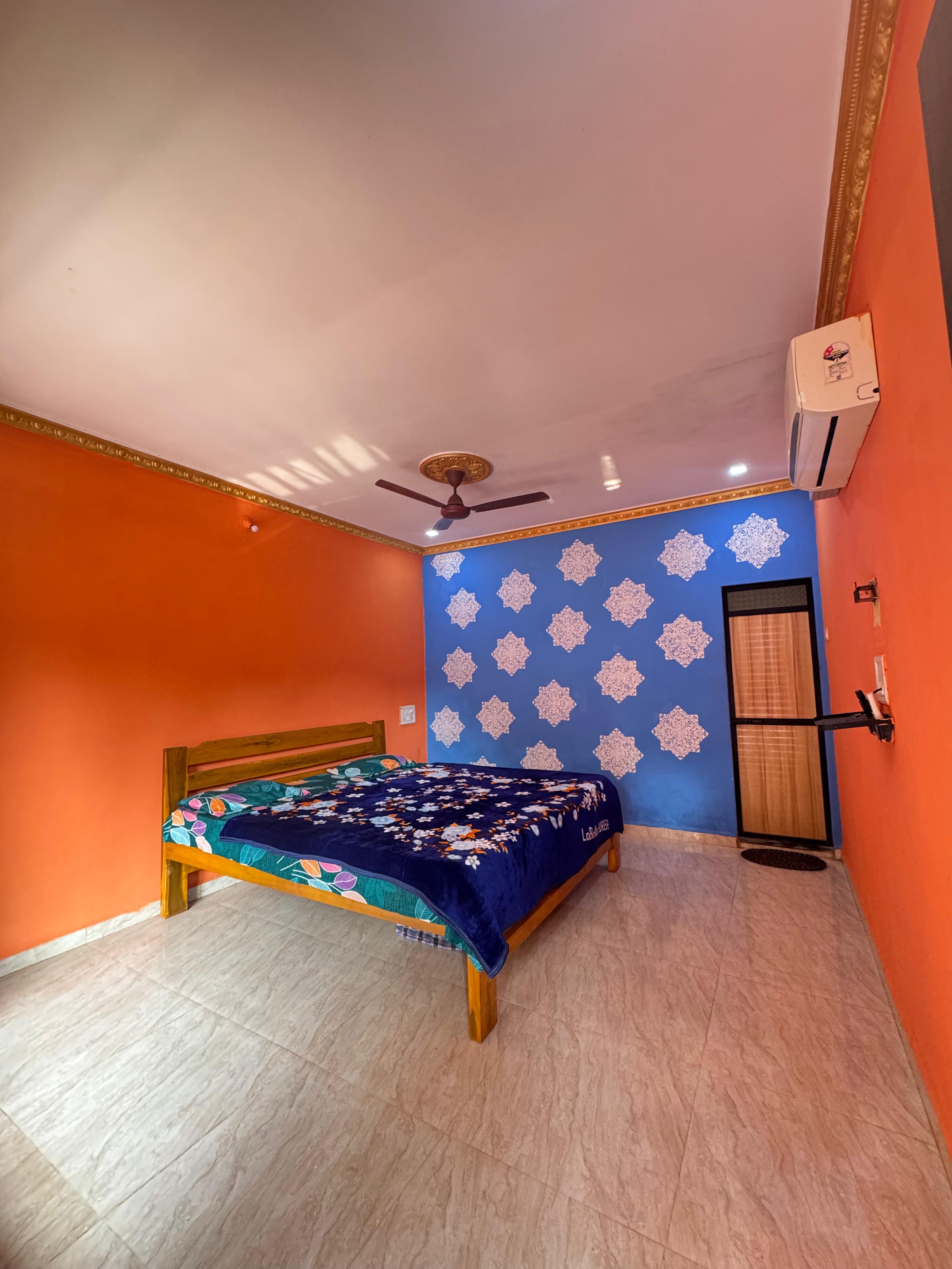 SAI HOMESTAY TARKARLI - Tap to explore photos