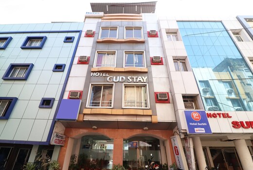 Super HOTEL GUD STAY