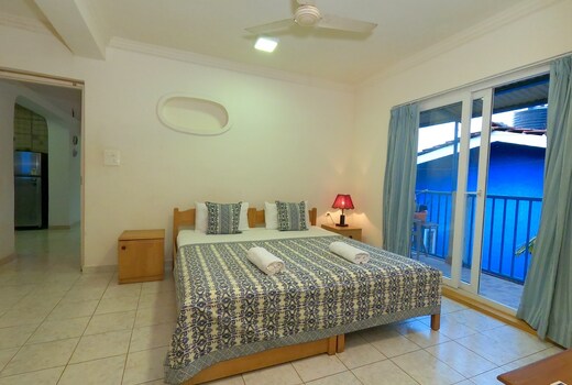 Rossio 2BHK with WiFi and PowerBackup at Calangute Beach