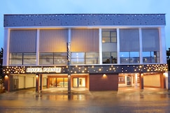 Hotel Prince, Chalakudy