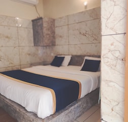 Standard Double Room Non Ac (2 Adults +1 child)