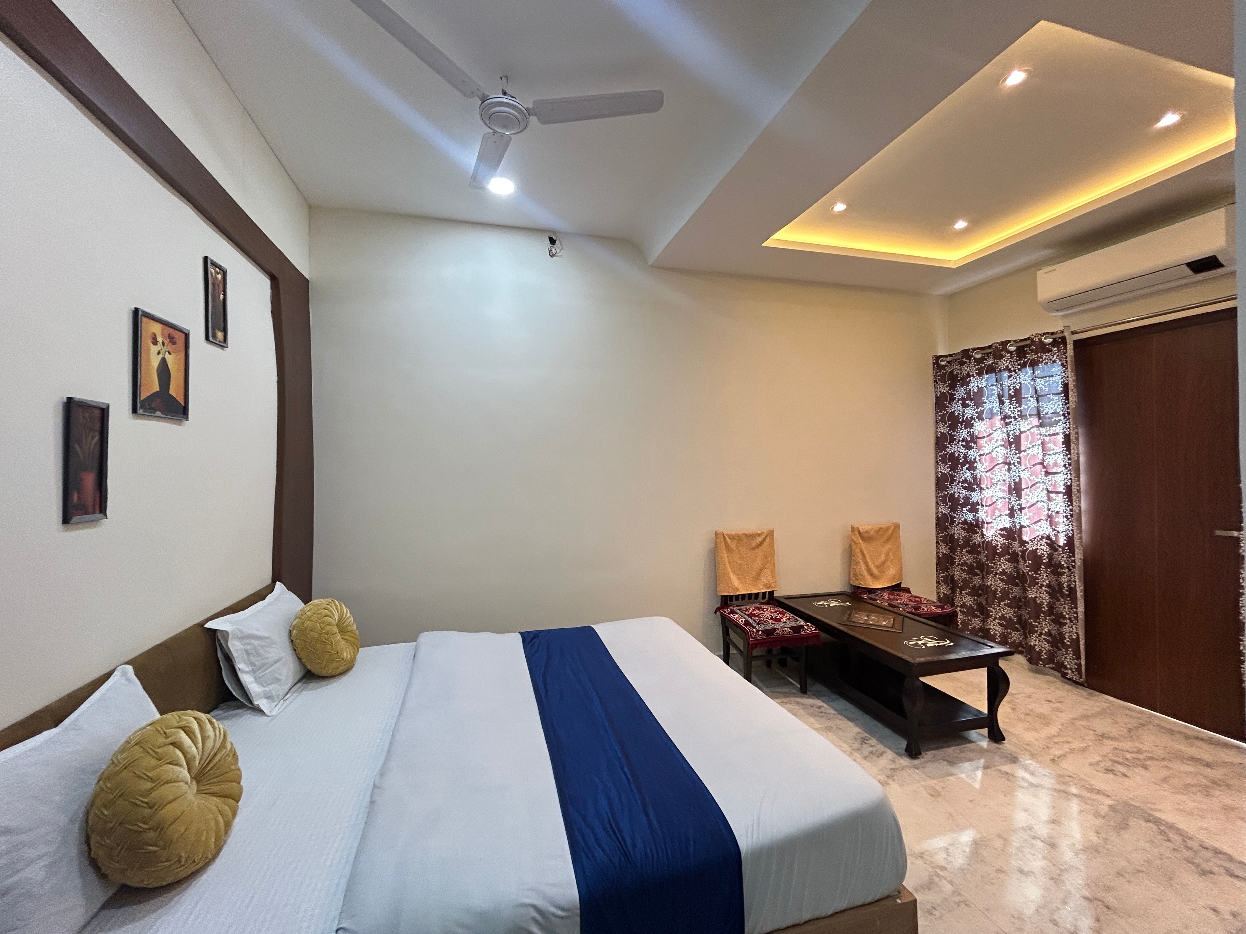 Jagannath guest house - Tap to explore photos