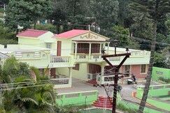 Cliff Castle Premium Stay - West Wing Yercaud, Yercaud