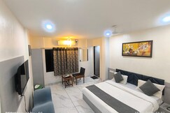 Soneva Hotel, Gandhinagar