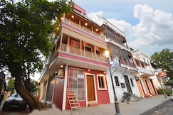 Sea Gadabout Back Packers, Pondicherry