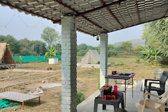 Peaceful Retreat - Khajuraho Permaculture Farm, Khajuraho