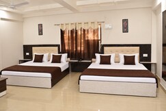Panch Aarohan Hotel Nature Plaza, Haridwar