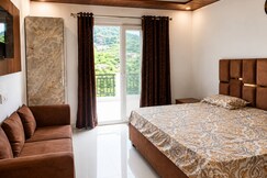 Room in Dehradun-Flat in Dehradun, Kanatal