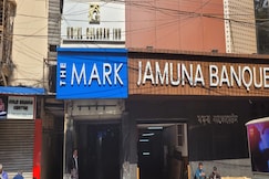 Gulshan Inn, Kolkata