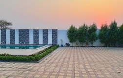 Swimming Pool 1