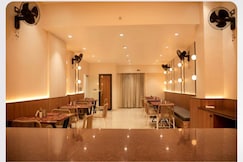 Hotel The Rainbow Inn, Udaipur