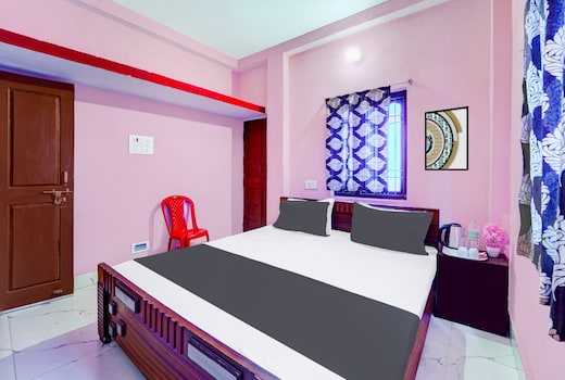 Hotel O S Hotel & Restaurant