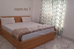 Vishal Guest house, Salasar