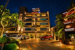 Hotel Platinum Inn, Ahmedabad