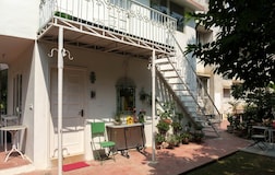 Sukriti - Deluxe Studio Apartment