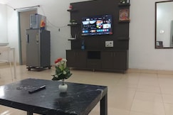 Great Family couple friendly 2BHK Jubilee Hills RD33, Hyderabad