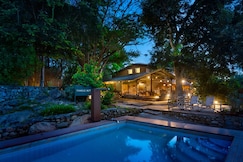 Jungle Hut Resorts