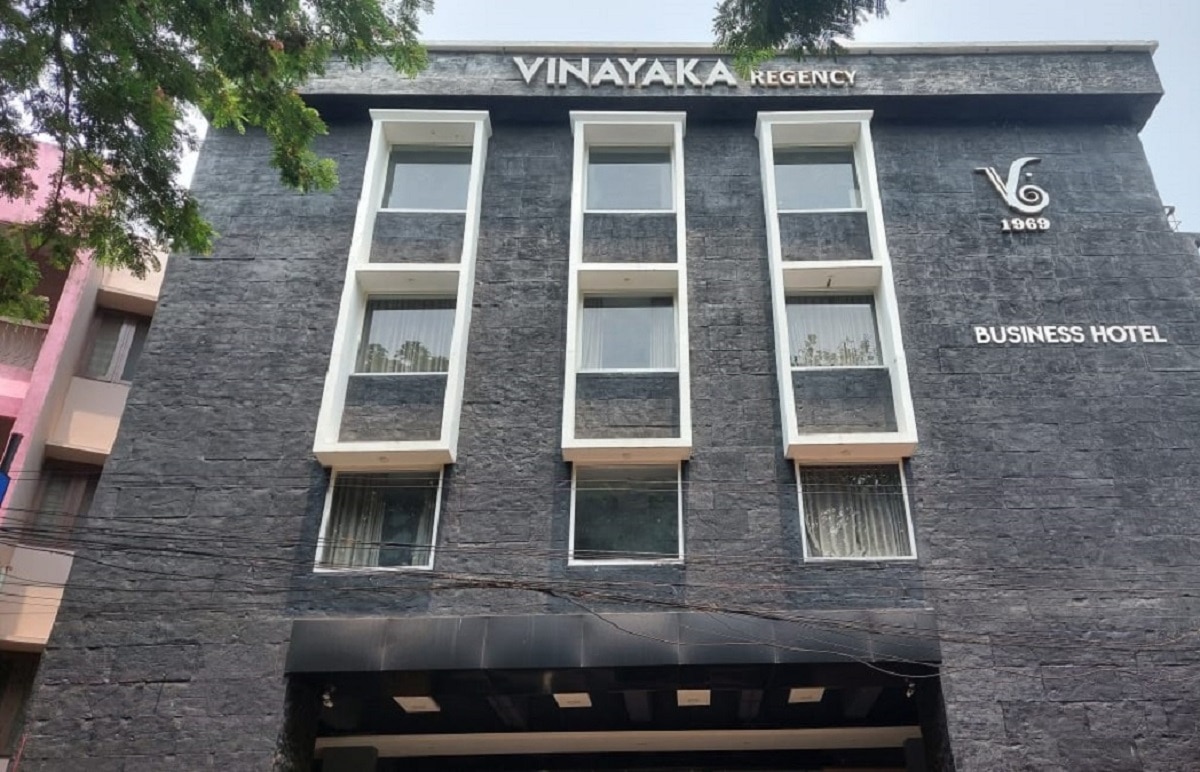 Vinayaka Regency - Tap to explore photos