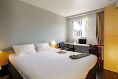 ibis Mulhouse Ile Napol, Rust