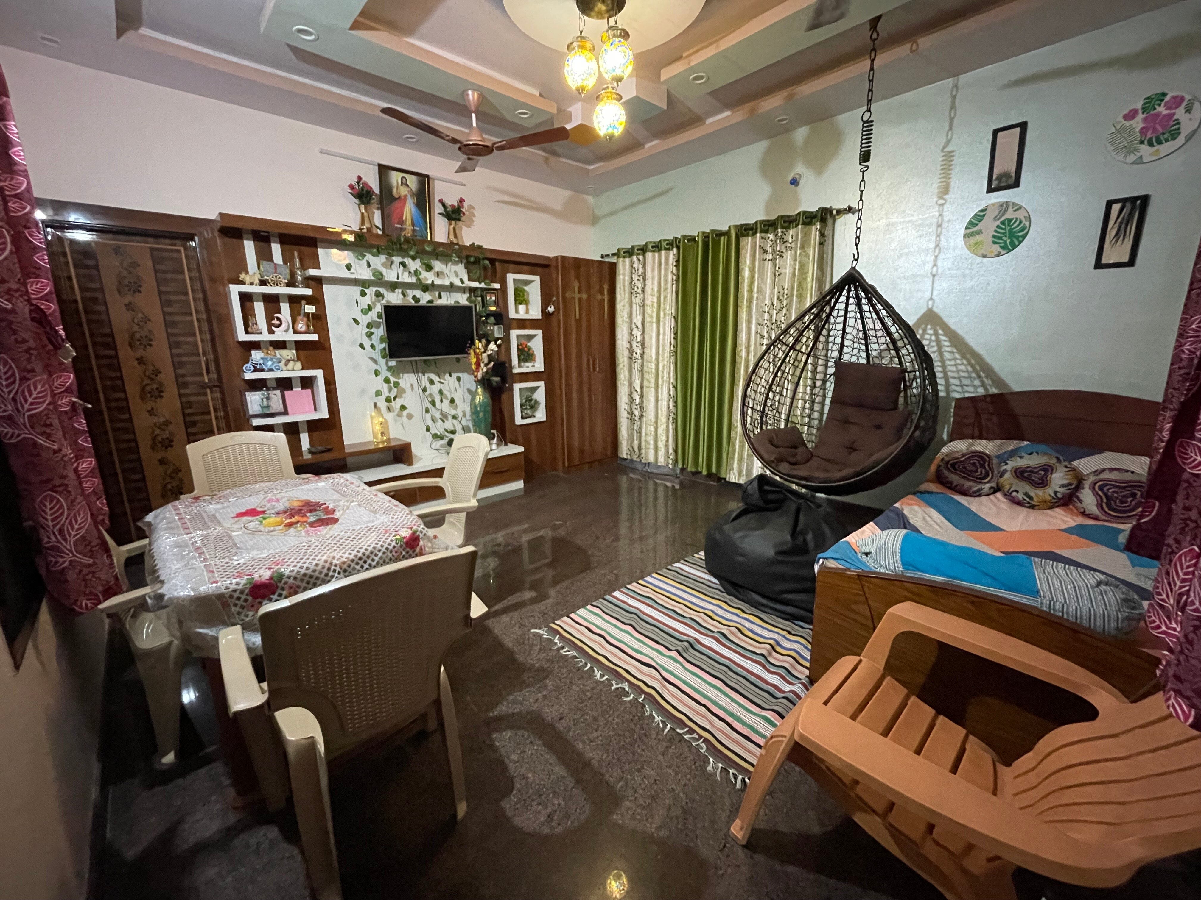 Grace Homestay - Tap to explore photos