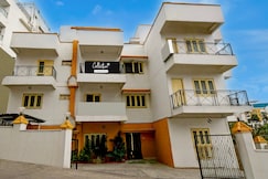 Collection O Irrum Manzil Metro Station Formerly Green Banjara Stay, Hyderabad
