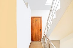 Hotel O MB Grand, Varanasi