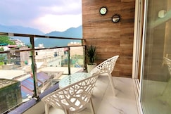 Yogvan Luxury 1BHK Apartments @Tapovan, Rishikesh