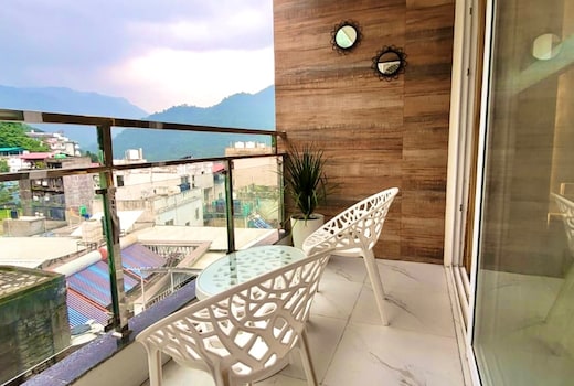 Yogvan Luxury 1BHK Apartments @Tapovan