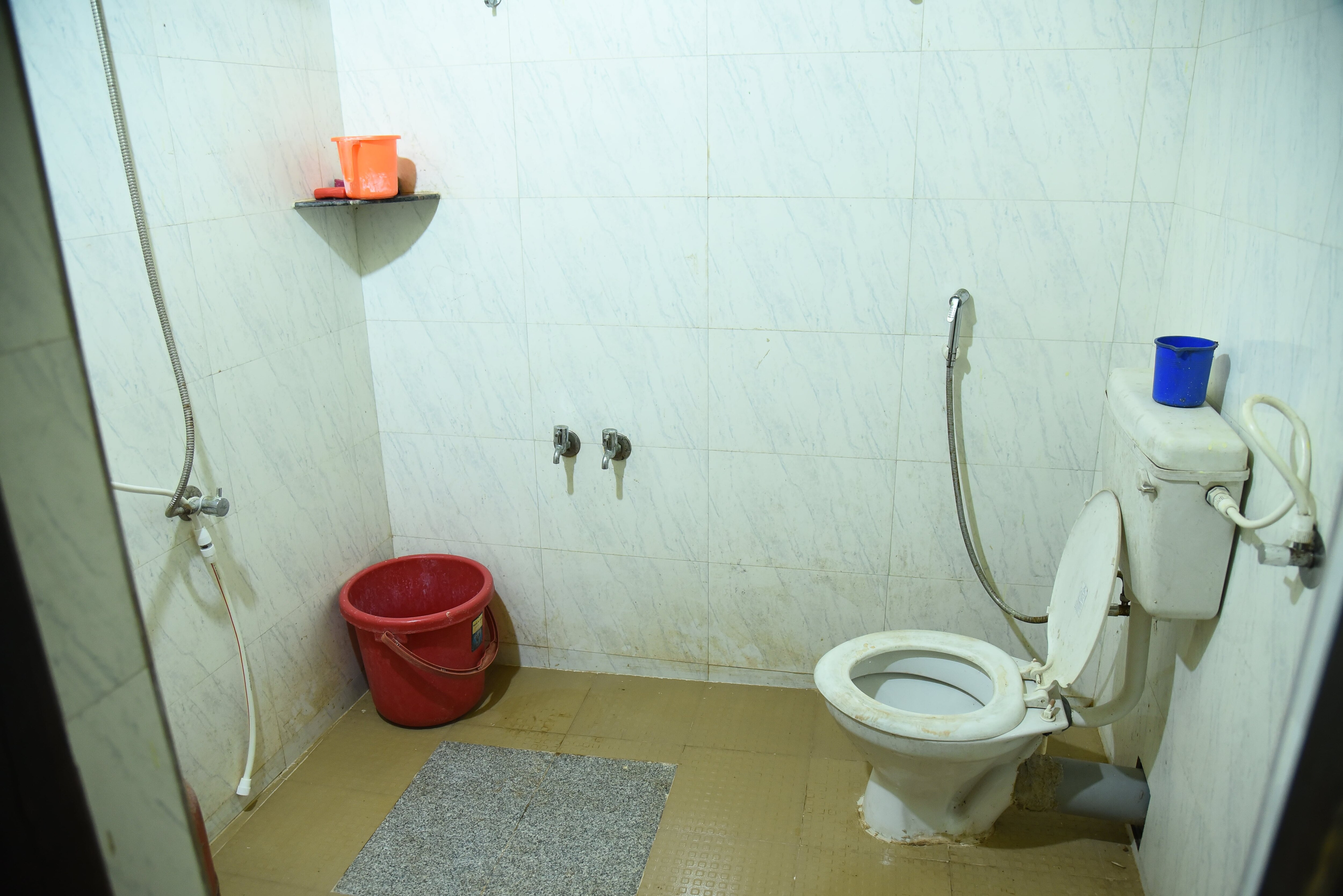 Dakshinaamurthi Beach hostel - Tap to explore photos