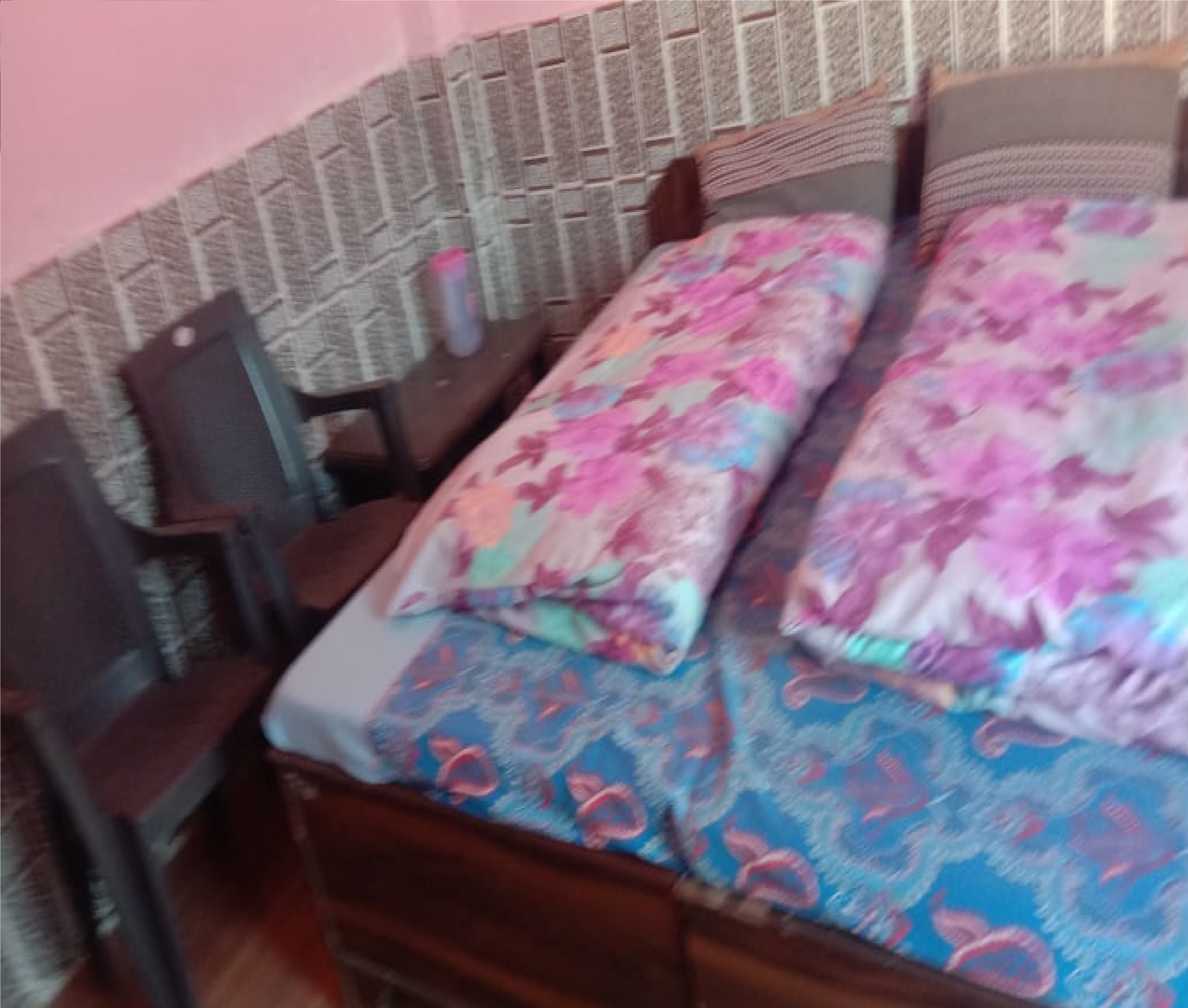 Riya Homestay - Tap to explore photos