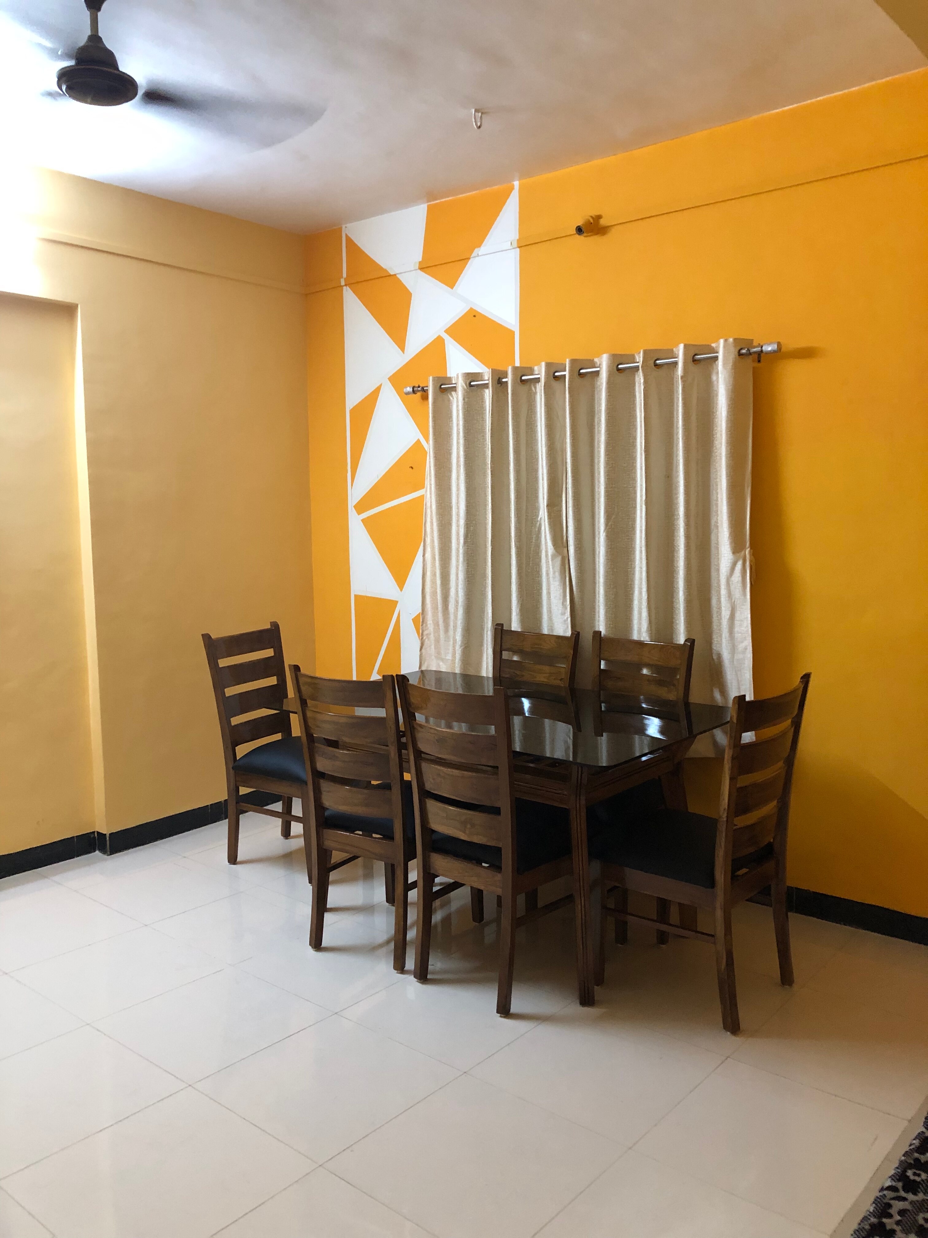 Downtown HomeStay 4