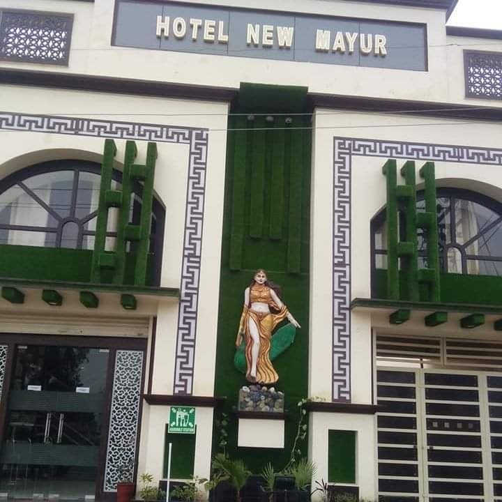 Hotel New Mayur - Tap to explore photos