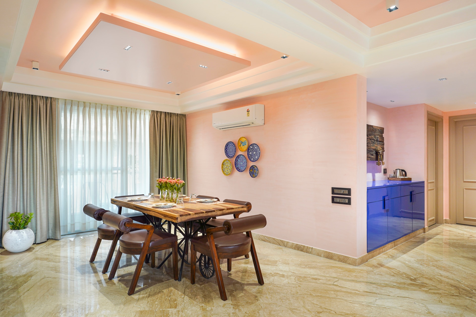 BAARI A Boutique Homestay - Tap to explore photos
