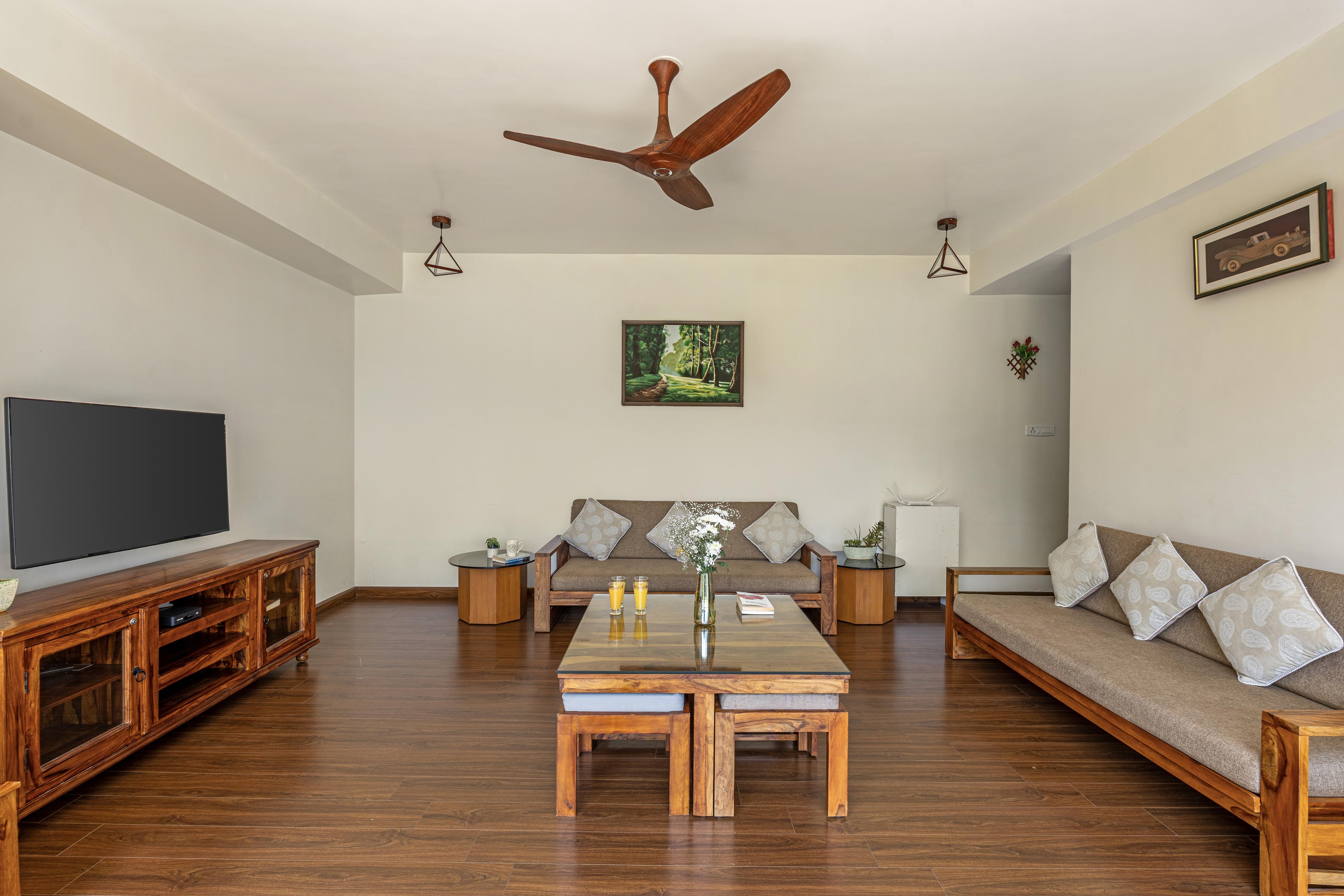 Kalpavriksha  4 BR lake facing villa - Tap to explore photos