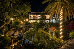 R.J. HOUSE, Mount Abu