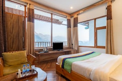 Treebo Vista Lago With Lake View, Bhimtal