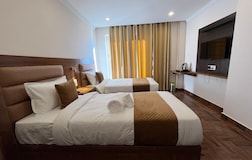 Deluxe Twin Room Mountain View