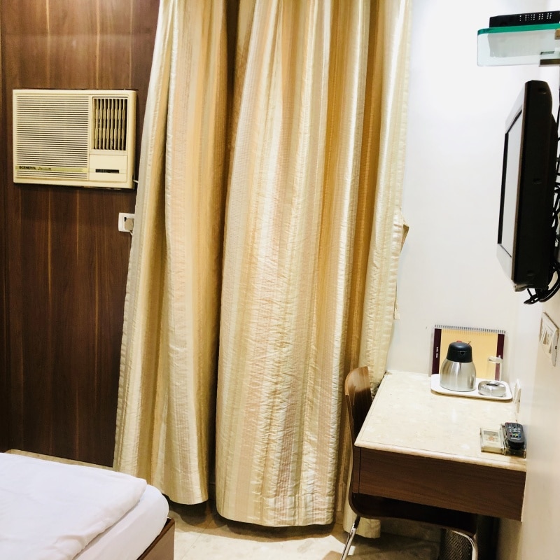 Hotel Neo Lodge Ghatkopar 5
