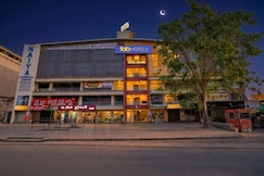 FabHotel Skyland I, Gandhinagar
